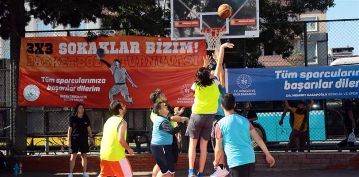 “Gaziosmanpaşa'da 3x3 Basketbol Turnuvası” Heyecana Sahne Oldu