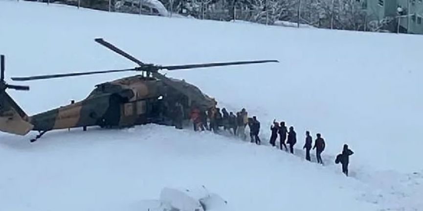 Arnavutköy Devlet Hastanesi'nden askeri helikopterle hasta sevk edildi