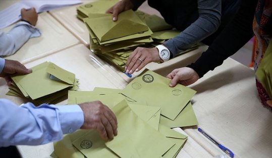 İstanbul'da 31 ilçede oyların yeniden sayım istemine ret