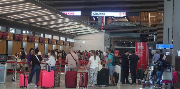 Ulaştırma ve Altyapı Bakanı Turhan: İstanbul Havalimanı yolcu sayısında 30 milyona ulaştı