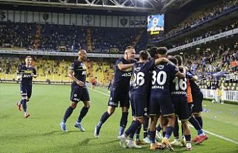 Fenerbahçe tur avantajını aldı