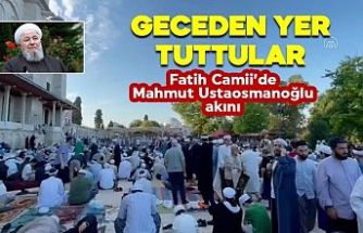 Fatih Camii'nde insan seli! Mahmut Ustaosmanoğlu son yolculuğuna uğurlanıyor!