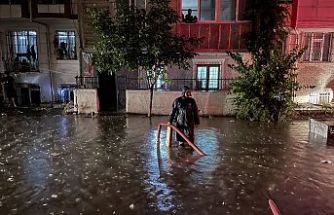 İstanbul’da sağanak ve su baskını: Nakdi yardımlar geliyor
