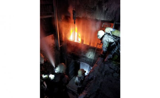 Bayrampaşa'da korkutan yangın