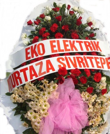 Eko Elekriğin sahibi Mürteza  Sivritepe  Dostlarını yanlız bırakmadı