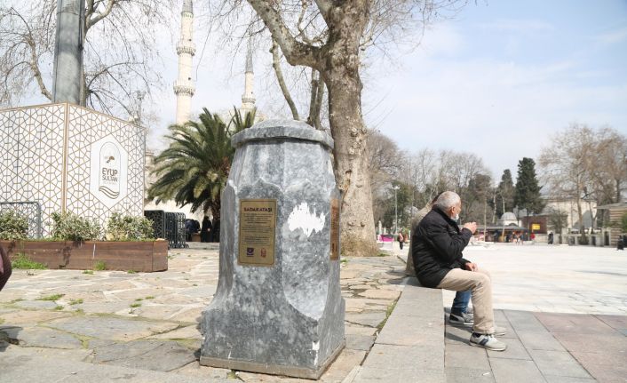 Sadaka Taşı geleneğiyle 200’e yakın öğrenciye burs veriliyor
