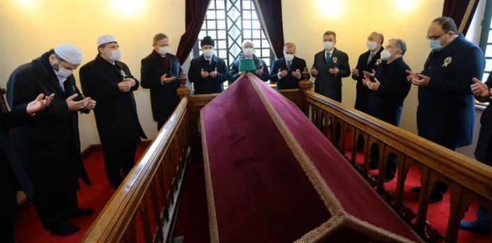 Plevne Kahramanı Gazi Osman Paşa Kabri Başında Dualarla Anıldı