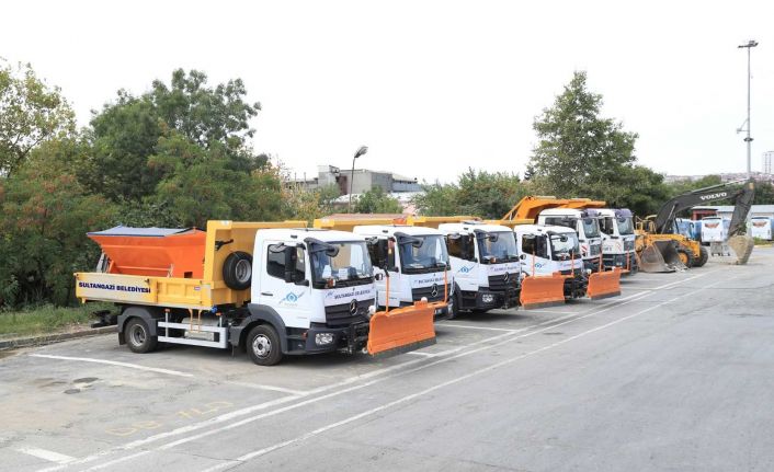 Sultangazi Belediyesi yol bakım filosunu 2021 model araçlarla güçlendirdi
