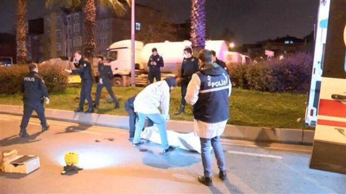 Gaziosmanpaşa&#039;da korkunç kaza! 1 kişi hayatını kaybetti