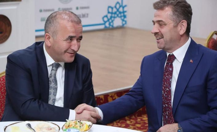 Gaziosmanpaşa Kaymakamı Numan Hatipoğlu&#039;na Veda Yemeği...