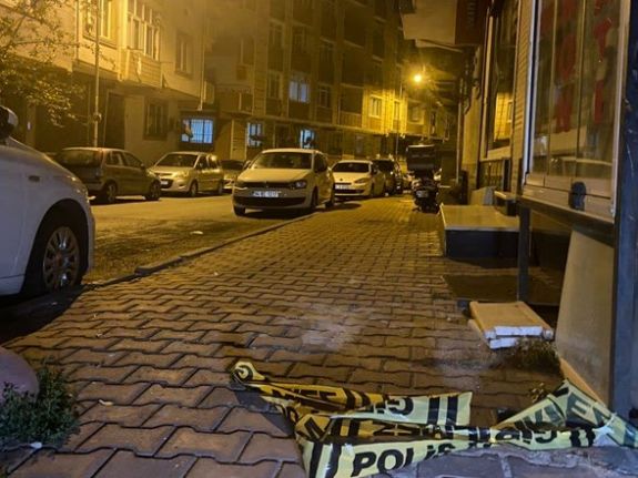 Gaziosmanpaşa’da kıskanç koca dehşet saçtı: Eşini ve kayınvalidesini öldürdü
