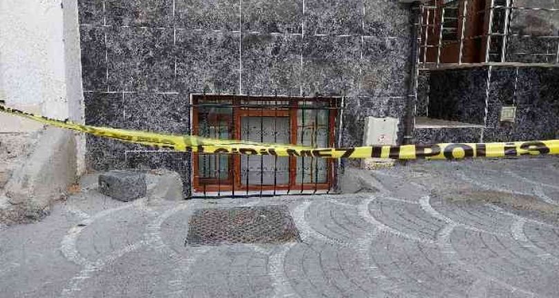 Gaziosmanpaşa'da &ccedil;ifte cinayet: Eski karısını ve kuzenini &ouml;ld&uuml;rd&uuml;