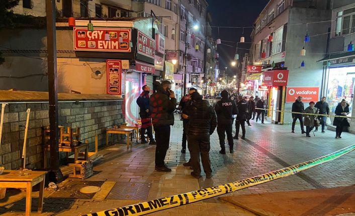 Eyüpsultan&#039;da silahlı çatışma: 1&#039;i bebek 2&#039;si ağır 4 kişi yaralandı