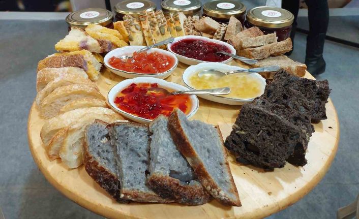 Gaziosmanpaşa Belediyesi Kar Tanesi Kadın Kooperatifi 4 bin 187 kadına istihdam sağlıyor