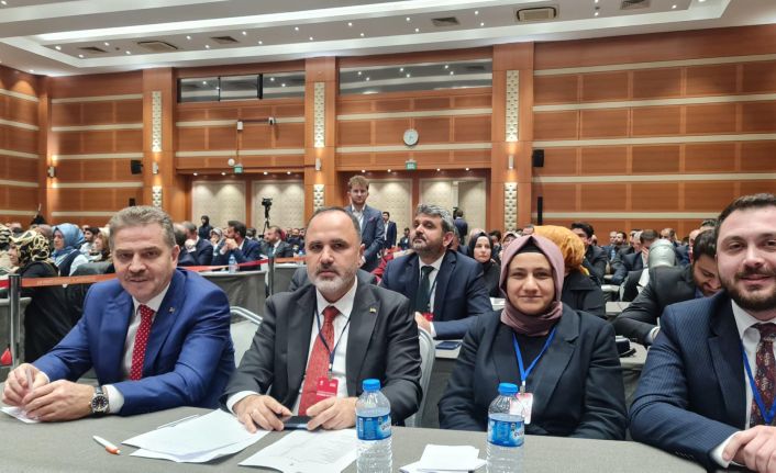 AK Parti&#039;de yerel seçim hazırlığı... İstanbul&#039;da temayül yoklaması yapıldı