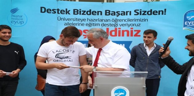 Başkan Aydın&rsquo;dan Liselilere &ldquo;Bu Abinizin Kapısı Size Her Zaman A&ccedil;ık&rdquo;