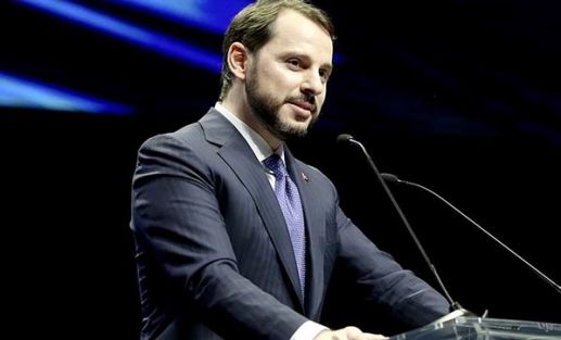 Kamu ve özel sektörde staj seferberliği başladı! Bakan Berat Albayrak paylaştı!