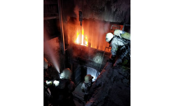 Bayrampaşa'da korkutan yangın