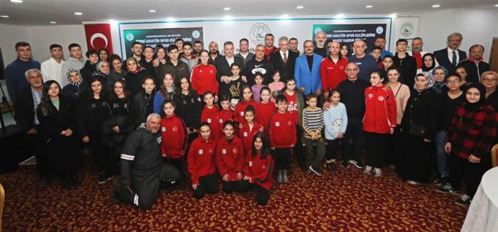 Gaziosmanpaşa Belediyesi Amatör Spor Kulüplerine Nakdi Destek