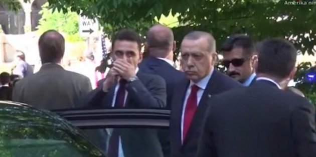 ABD polisi: Erdoğan'a taşla saldıracaklardı