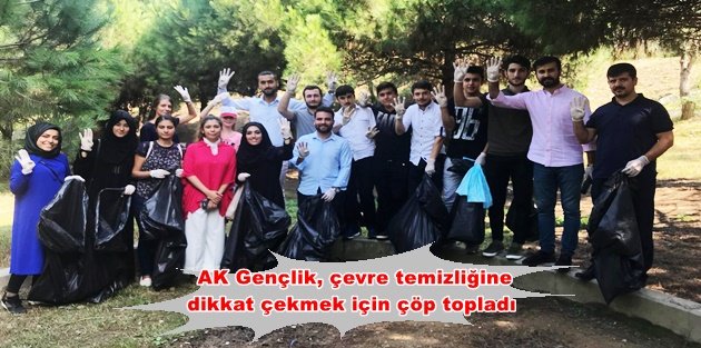 AK Gençlik, çevre temizliğine dikkat çekmek için çöp topladı