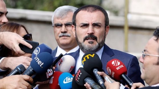 AK Parti Parti Sözcüsü Ünal: Şu anda herhangi bir belediye başkanından istifa talebi olmadı