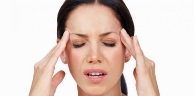 Baş ağrınızın sebebi göz rahatsızlığı olabilir