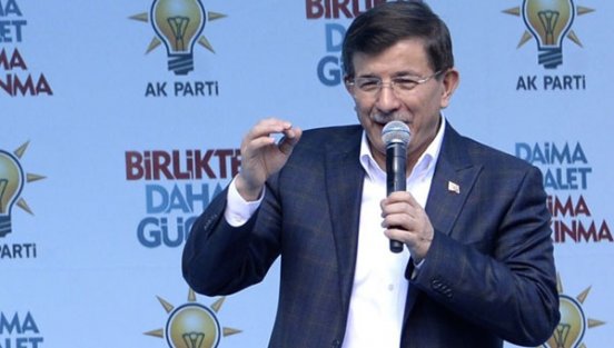 Başbakan Davutoğlu : Cumhurbaşkanımızı ve beni ölümle tehdit ettiler