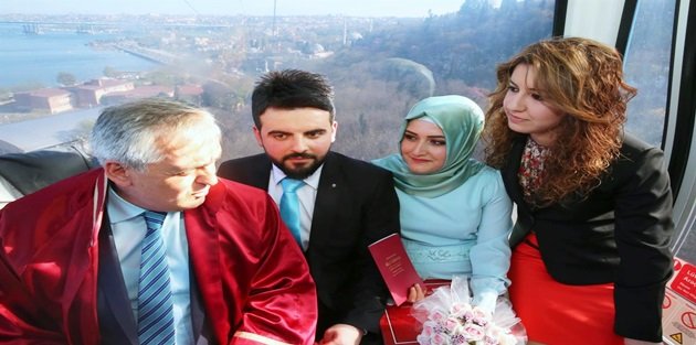 Başkan Aydın ilginç bir nikah merasimine imza attı!