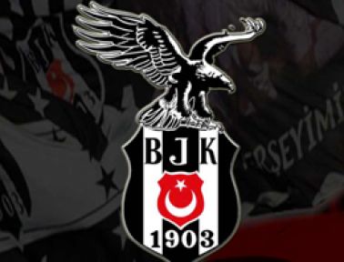 Beşiktaş'ta istifa depremi