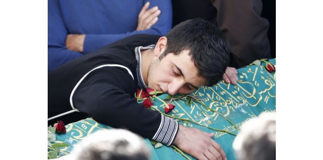 Cenazede HDP ve PKK'ya tepki