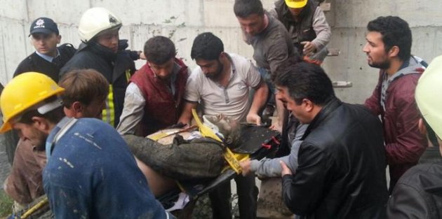 Çerkezköy'de hastanesi inşaatının iskelesi çöktü: 4 yaralı