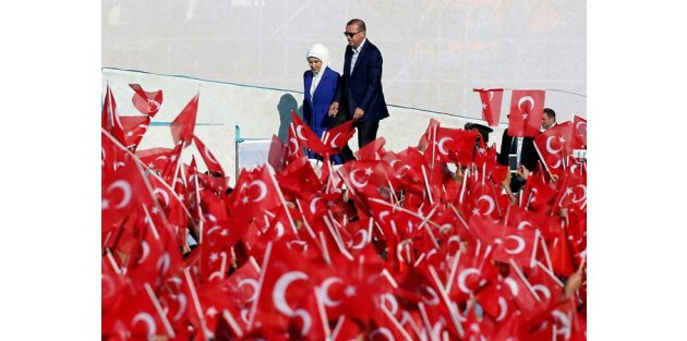 Cumhurbaşkanı Erdoğan; Fetih Şöleninde on binlere seslendi!