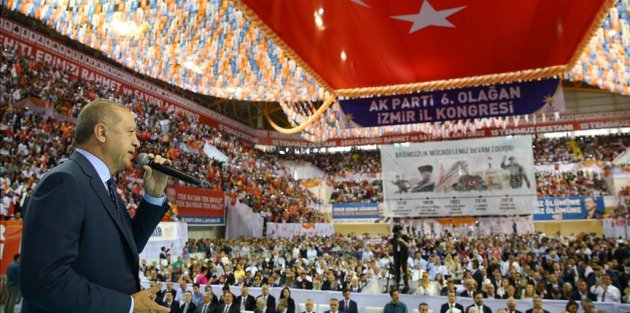 Cumhurbaşkanı Erdoğan: Rekor bir oyla siyaset tarihimize geçeceğimize inanıyorum