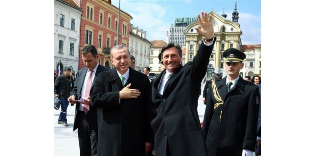 Cumhurbaşkanı Erdoğan Slovenya'da sevgi seli!