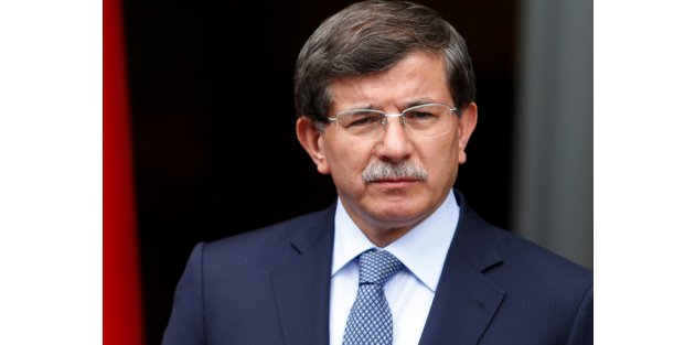 Davutoğlu, 'Türkmenlere, Her türlü yardıma hazırız
