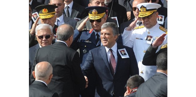 Erdoğan, Abdullah Gül ile görüştü