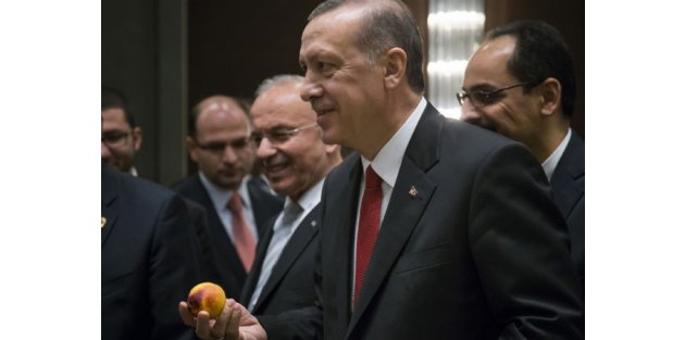 Erdoğan'dan Hürriyet'e 'yemek' göndermesi