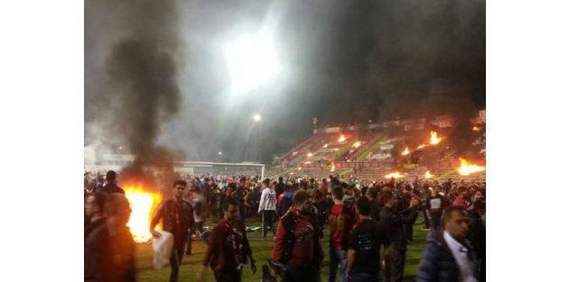Eskişehir'de stadı ateşe verdiler