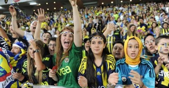 Fenerbahçeli kadınlardan çılgın talep!