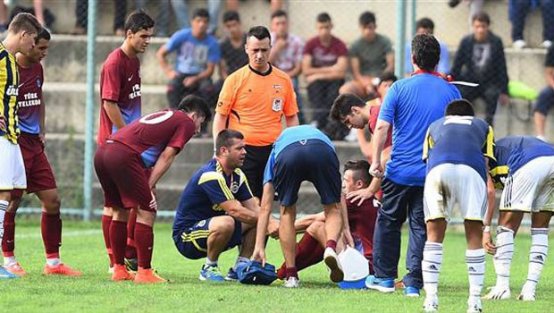 Fenerbahçeli masör Trabzonlu oyuncunun hayatını kurtardı