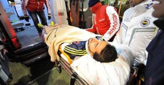 Fenerbahçeli Mehmet Topal hastaneye kaldırıldı