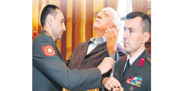 FETÖ'cü Albay Yakalanınca 73 Yaşındaki Babasını Sattı!