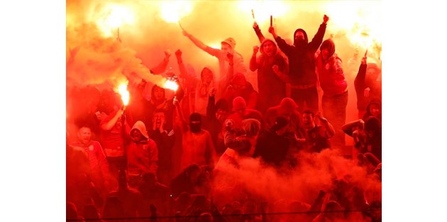 Galatasaray - Fenerbahçe derbisinin saati belli oldu