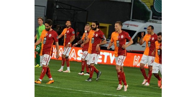 Galatasaray’da büyük operasyon