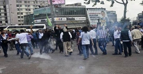 Gaziosmanpaşa'da BDP'lilerle Vatandaşlar Arasında Gerginlik