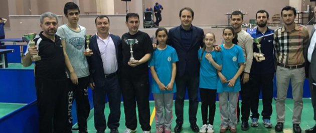 Gaziosmanpaşa'da II. Masa Tenisi Halk Turnuvası geniş bir katılımla yapıldı