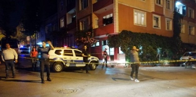Gaziosmanpaşa'da silahlı kavga: 1 Ölü