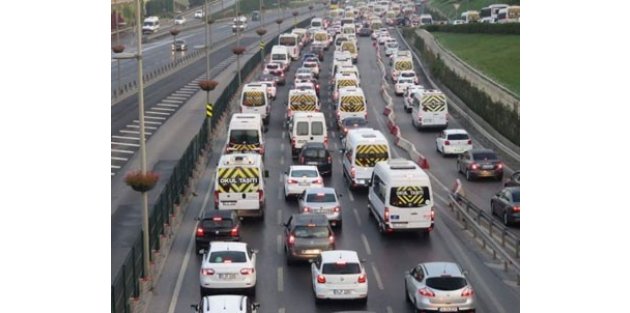 İstanbul'da okul trafiği yoğunluğu
