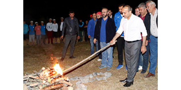 Kamp Ateşini Başkan Baltacı Yaktı